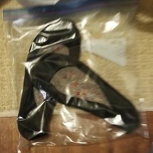 Black ballet slippers